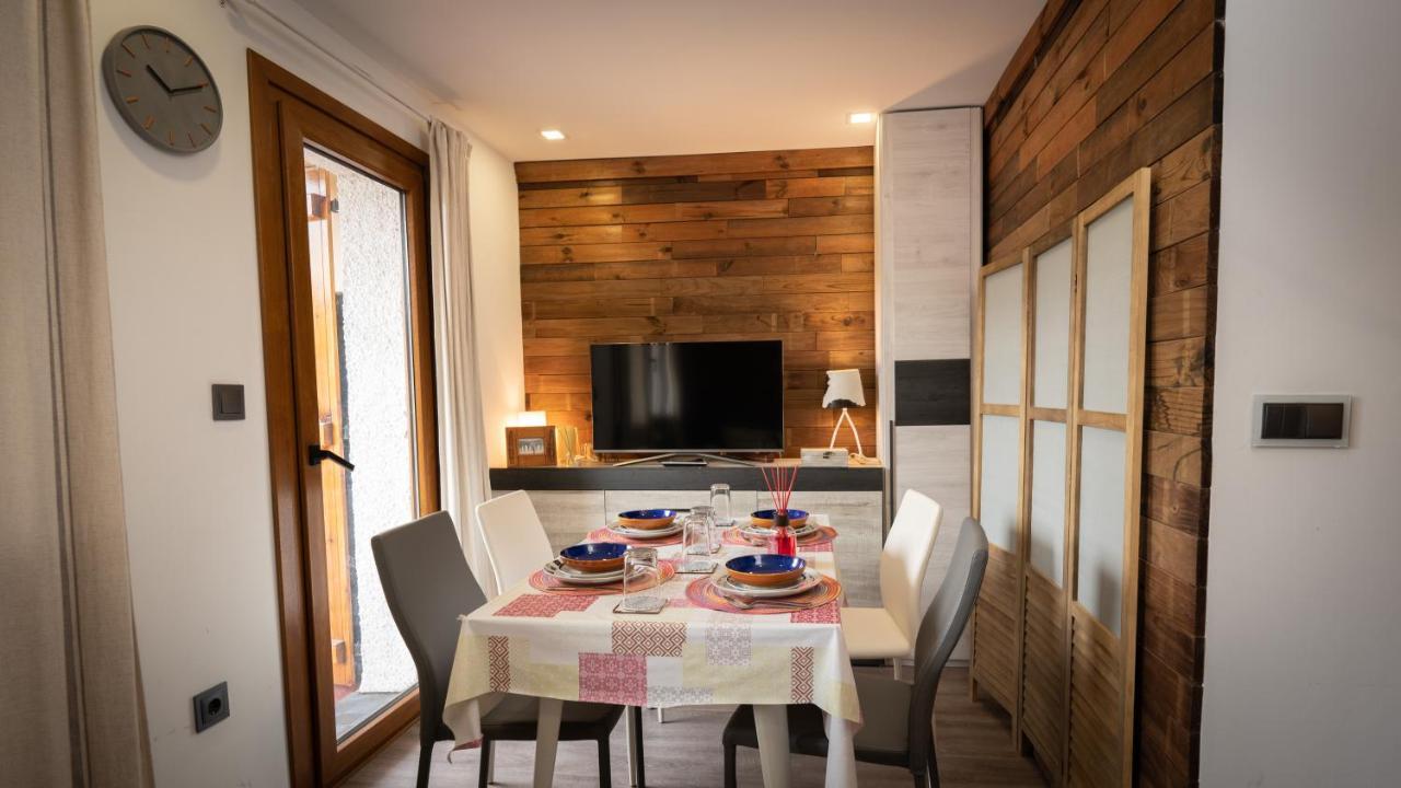 Apartamentos 福米加尔 外观 照片